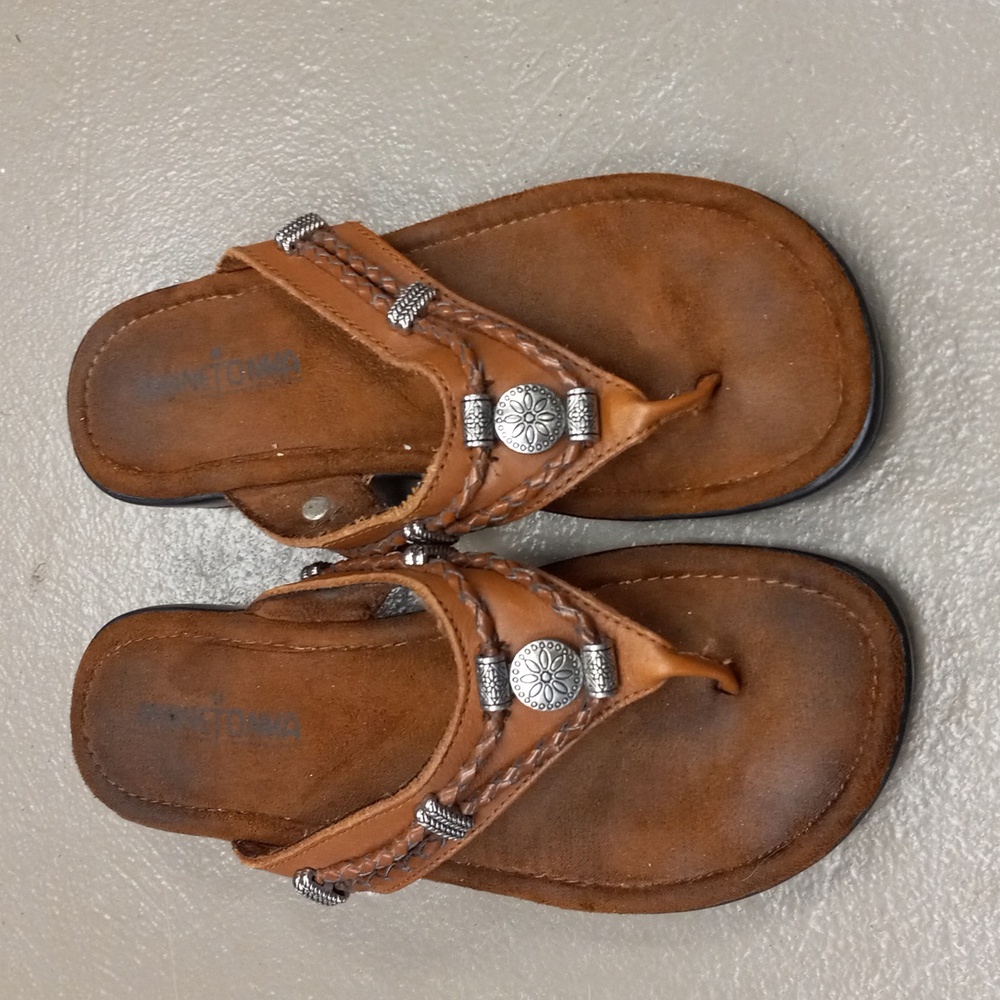 Brown Minnetonka Leather Flip Flops